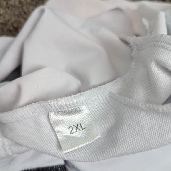 Half zip bathing one piece suit - Picture 2 of 5